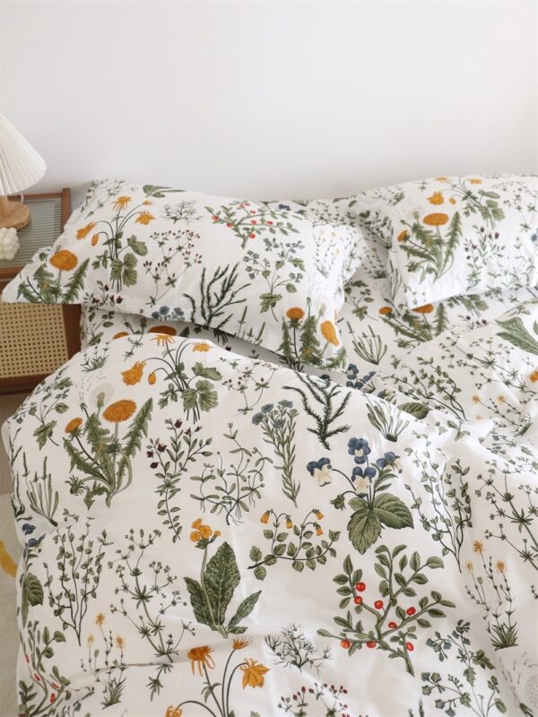 Dandelion Floral Pure Cotton Bed Sheets - Image 2